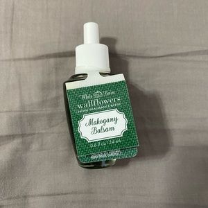 Mahogany Balsam Wall Flower Refill